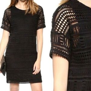 {Vince} Black Mixed Design Lasercut Lace Crochet Overlay Lined Shift Dress Size2